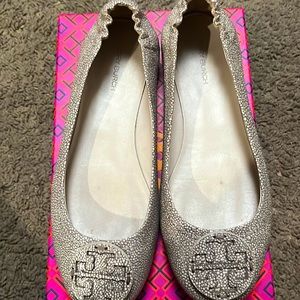 Tory Burch size 7 grey with the duster bags. Used once.